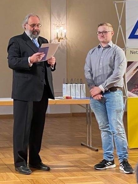 Christian Schöllhammer (rechts) Innungsbester 2023